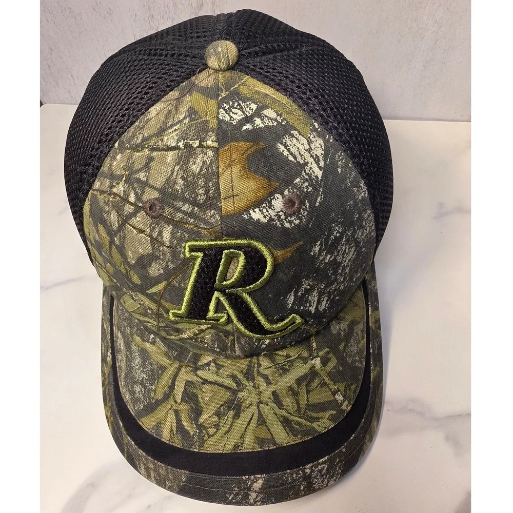 Remington‎ Mens Realtree Camo Trucker Hat Black Mesh Embroidered R Logo S/M Cap
